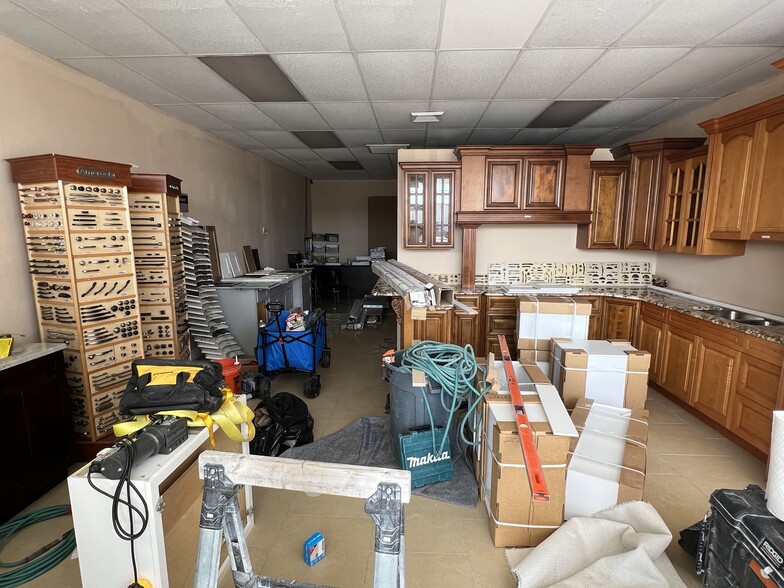 More Photos Of 3817 S Dale Mabry Hwy, Tampa Freestanding For Lease