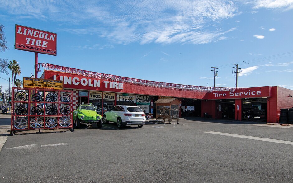 Primary Photo Of 808 W Lincoln Ave, Anaheim Auto Repair For Sale