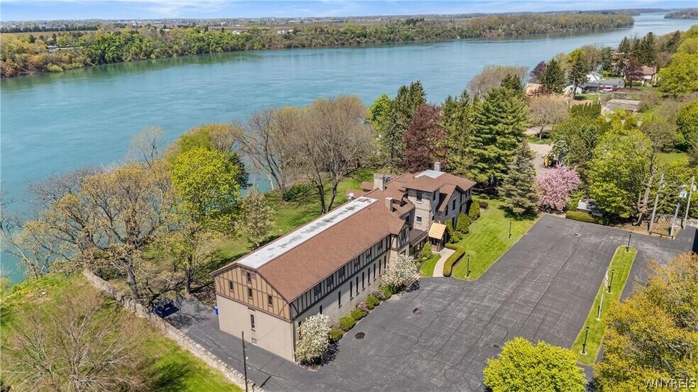 More Photos Of 435 N 2nd St, Lewiston Office Residential For Sale
