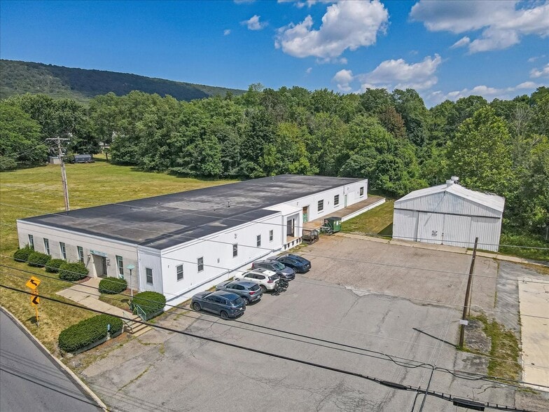 Primary Photo Of 201 Alpha Rd, Wind Gap Warehouse For Sale