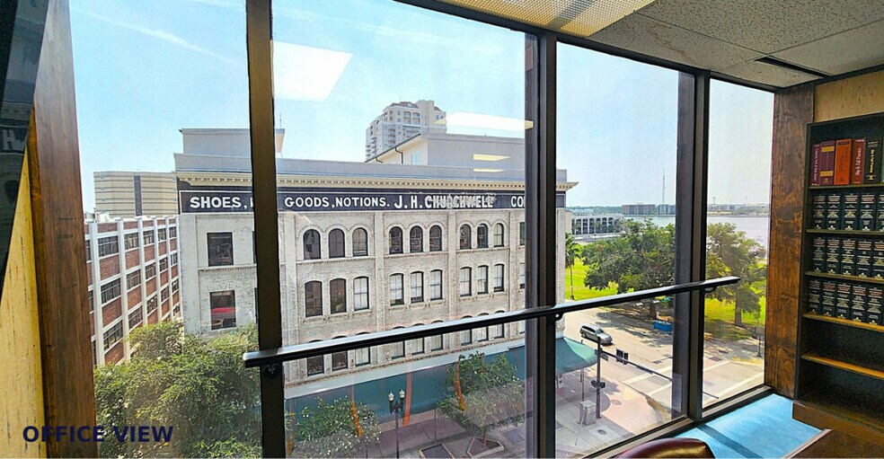 More Photos Of 233 E Bay St, Jacksonville Office For Sale