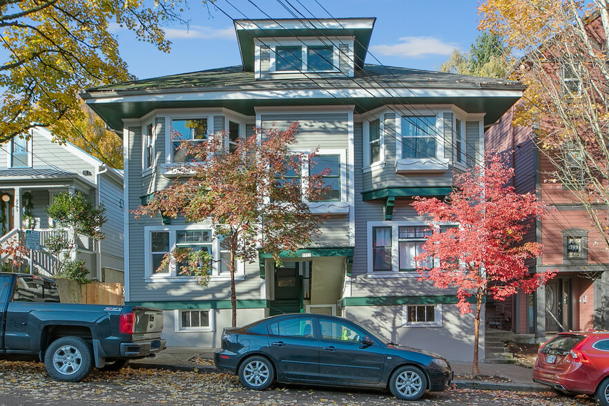 Primary Photo Of 2717 SW 2nd Ave, Portland Apartments For Sale