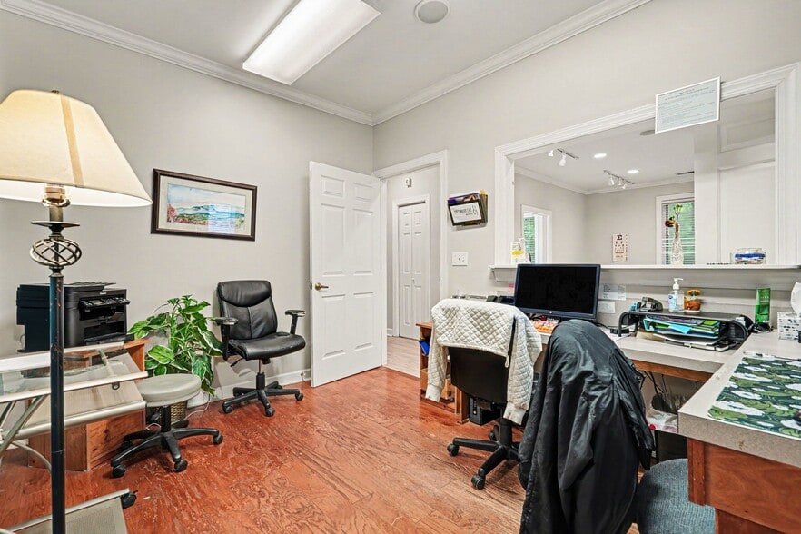 More Photos Of , Charlotte Office For Sale