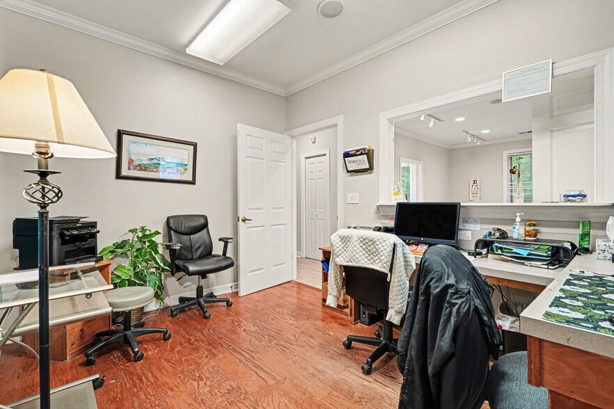 More Photos Of , Charlotte Office For Sale