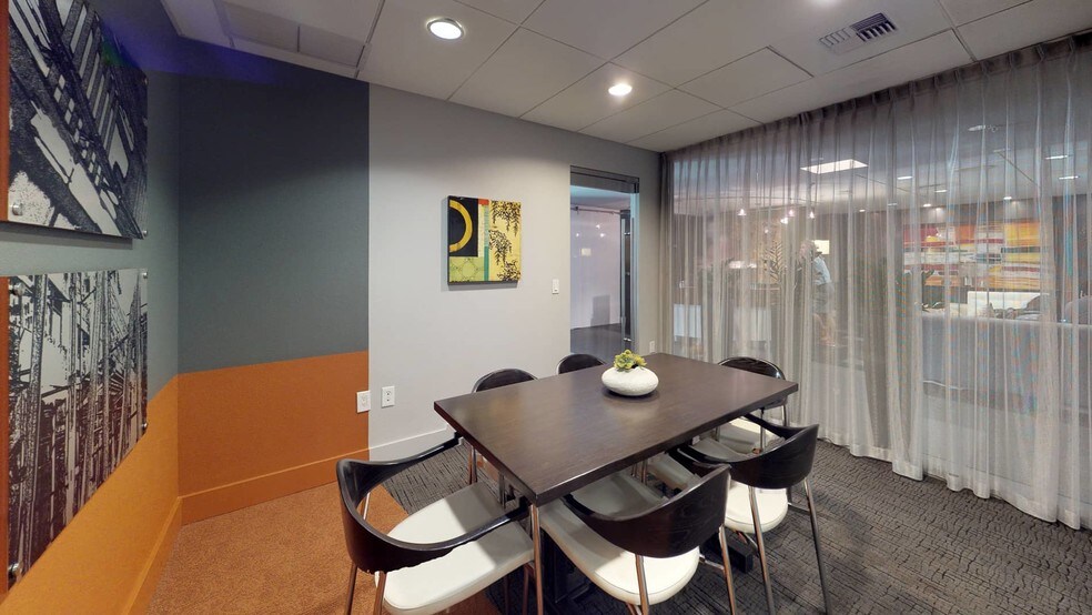 More Photos Of 989 112th Ave NE, Bellevue Apartments For Lease