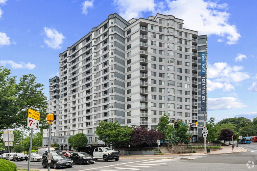 Primary Photo Of 1400 E West Hwy, Silver Spring Apartments For Lease