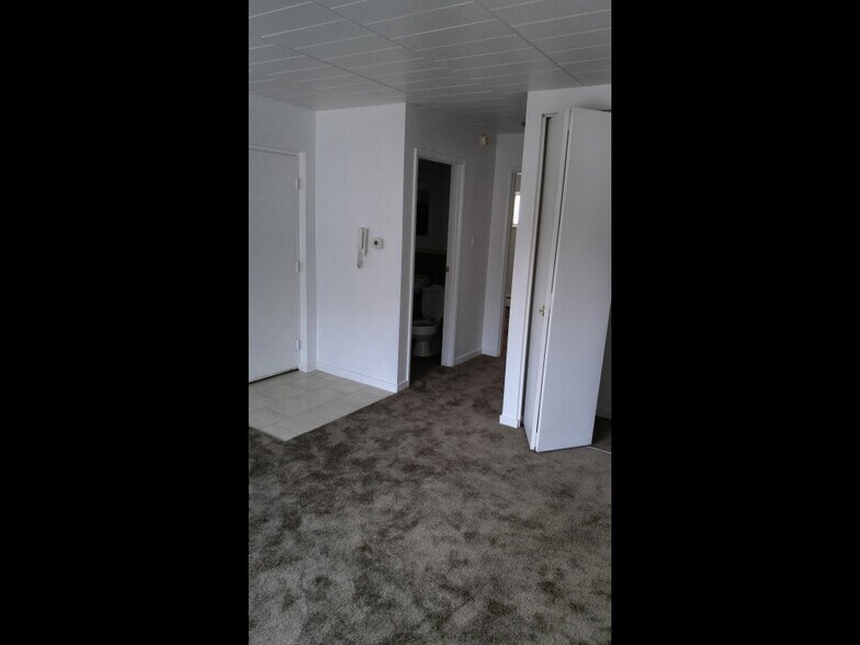 More Photos Of 28 Freeport St, Pittsburgh Apartments For Sale