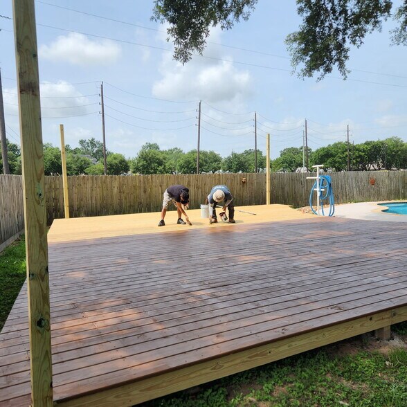 More Photos Of 16610 Mueschke Rd, Cypress Office Residential For Lease