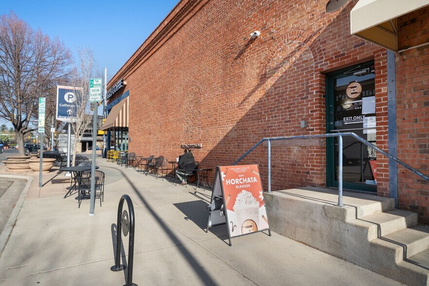 More Photos Of 400 Main St, Longmont Restaurant For Sale