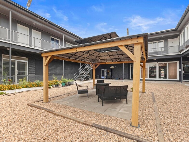 More Photos Of 935 9th Ave, Sidney Hotel For Sale