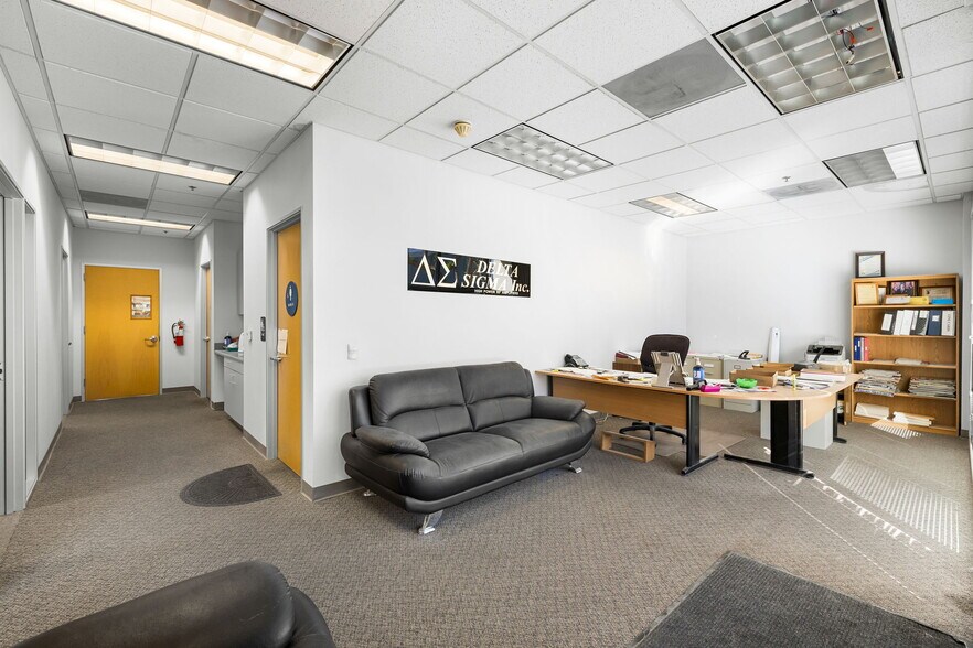 More Photos Of 6690 Doolittle Ave, Riverside Warehouse For Sale