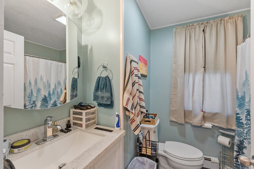More Photos Of 122 Laurel St, Fitchburg Multifamily For Sale