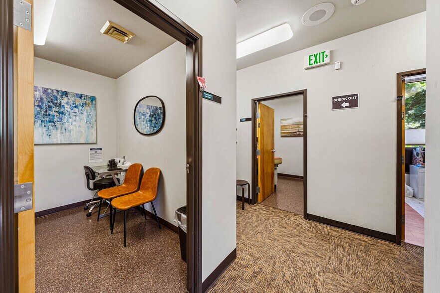 More Photos Of 3156 State St, Medford Medical For Sale