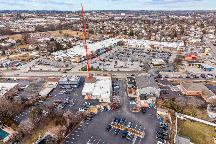 More Photos Of 113-115 W Ridge Pike, Conshohocken Storefront For Lease