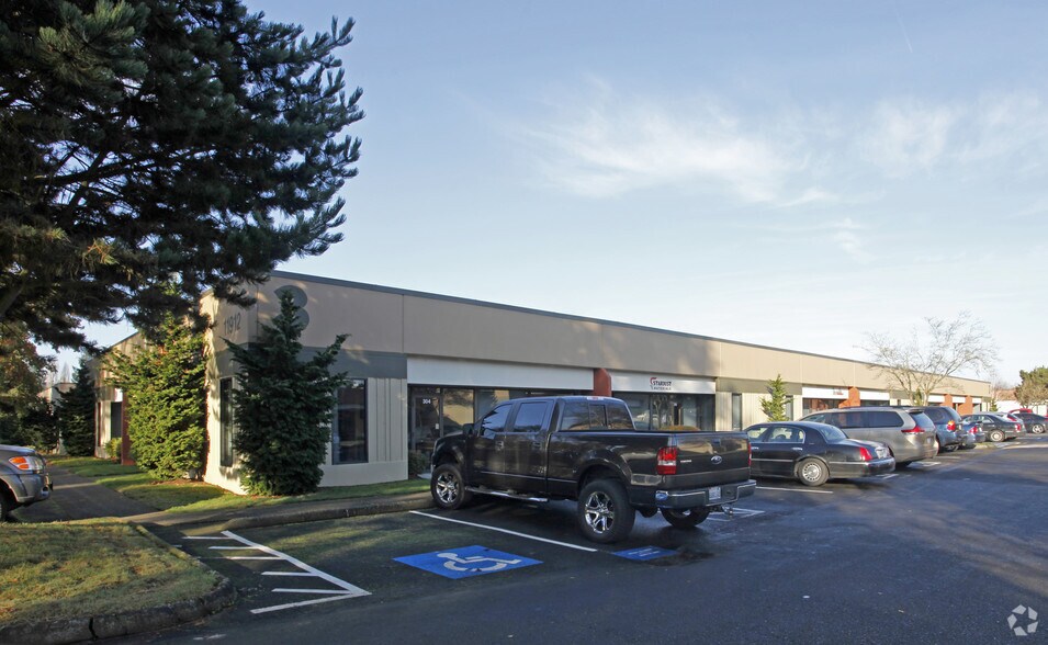 More Photos Of 9611 NE 117th Ave, Vancouver Unknown For Lease