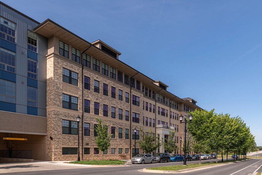 More Photos Of 4650 Van Buren St, Riverdale Park Apartments For Lease