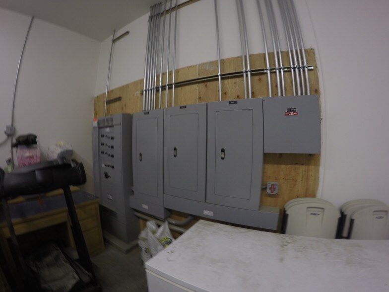 More Photos Of 14080 N Thayer Rd, Rathdrum Warehouse For Sale