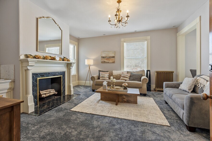 More Photos Of 2 South St, Grafton Office For Sale