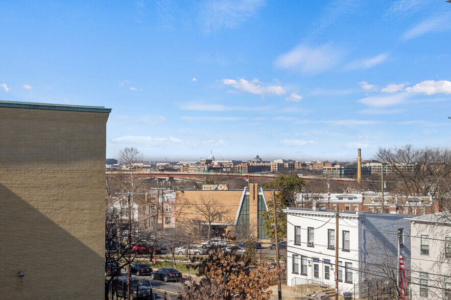 More Photos Of 1916 15th St SE, Washington Apartments For Sale