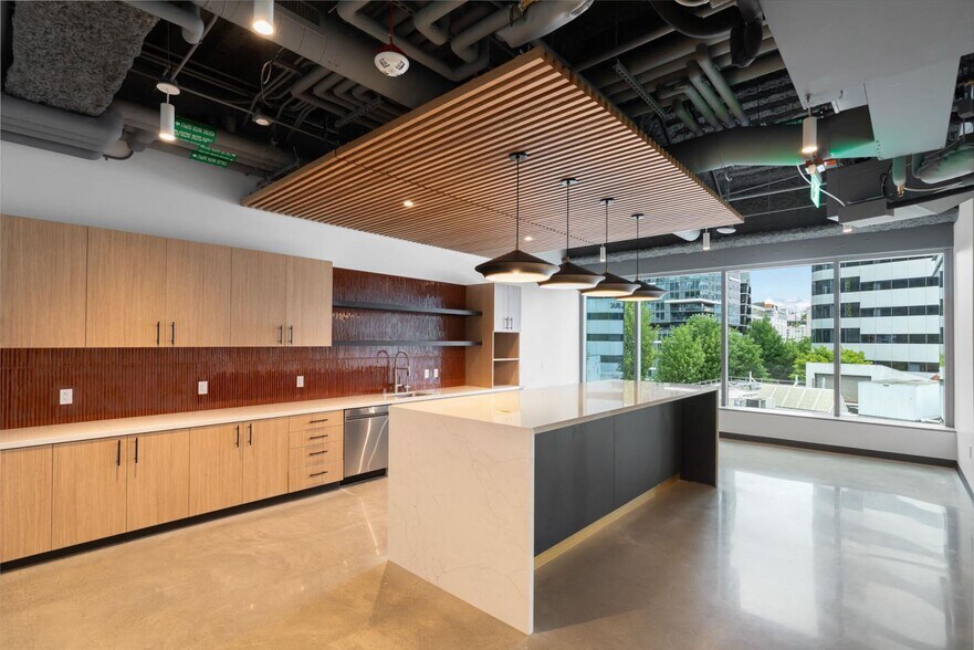 More Photos Of 1711 Boren Ave, Seattle Office For Lease