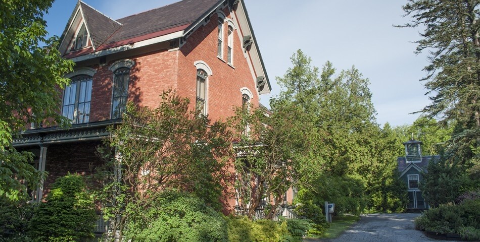 More Photos Of 5224 Shelburne Rd, Shelburne Apartments For Lease