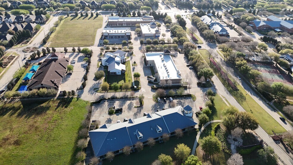 More Photos Of 7215 New Territory Blvd, Sugar Land Office For Lease