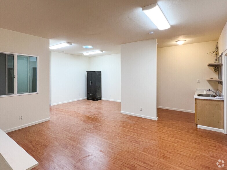 More Photos Of 615 Sansome St, San Francisco Office For Lease