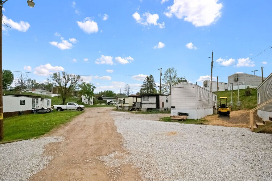More Photos Of 2659 2nd St, Hurricane Manufactured Housing Mobile Home Park For Sale