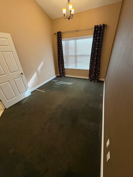 More Photos Of 9066 Cypress Green Dr, Jacksonville Medical For Lease