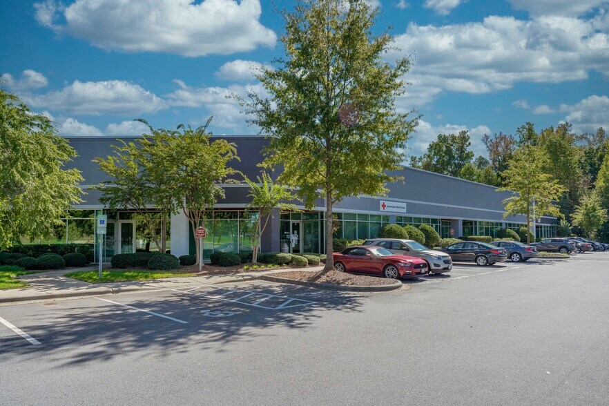 Primary Photo Of 9013 Perimeter Woods Dr, Charlotte Light Distribution For Lease