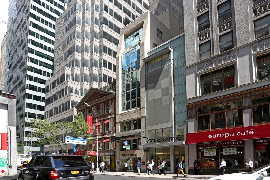 More Photos Of 521 Madison Ave, New York Medical For Lease