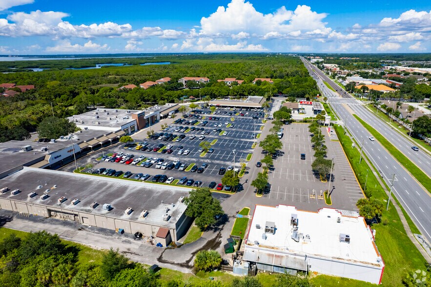 1120011284 W Hillsborough Ave, Tampa, FL 33635 For Lease