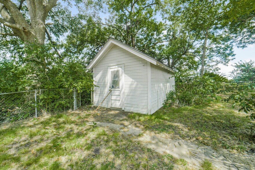 More Photos Of 2120 FM 389, Brenham Land For Sale
