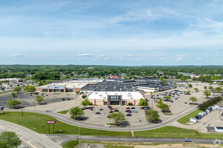 More Photos Of 771 S 30th St, Heath Unknown For Lease