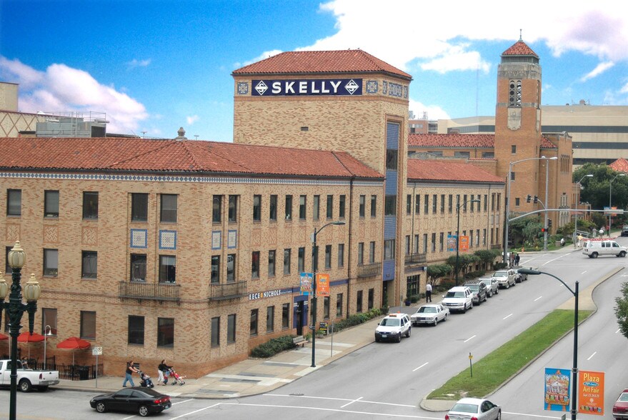 More Photos Of 601-605 W 47th St, Kansas City Office For Lease