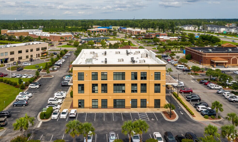 More Photos Of 509 Olde Waterford Way, Leland Medical For Sale