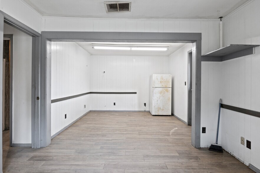 More Photos Of 450 County Road 1312, Mount Pleasant Industrial For Sale