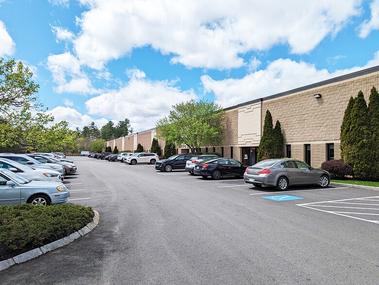 More Photos Of 14 Celina Ave, Nashua Manufacturing For Lease