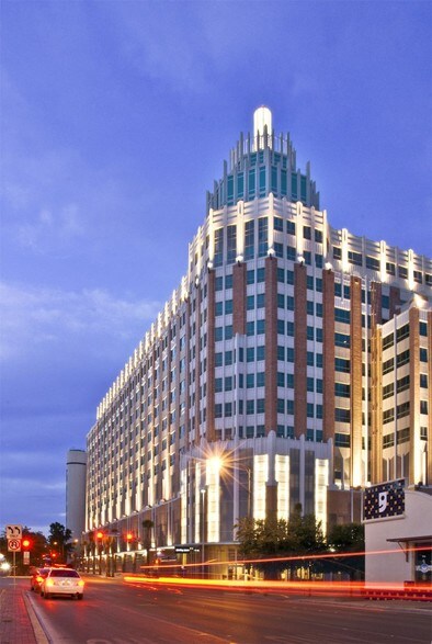 More Photos Of 100 N Santa Rosa St, San Antonio Apartments For Lease