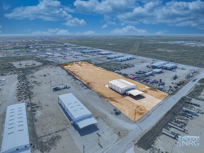 More Photos Of 9215 W County Road 127, Midland Warehouse For Lease