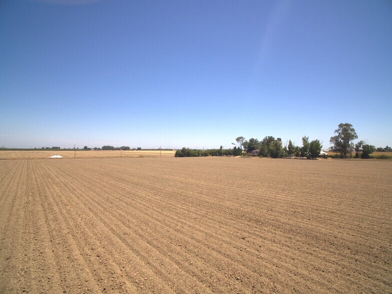 More Photos Of 28968 County Road 26, Winters Land For Sale