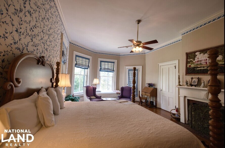 More Photos Of 5189 Rockwood Rd, Dublin Lodge Meeting Hall For Sale