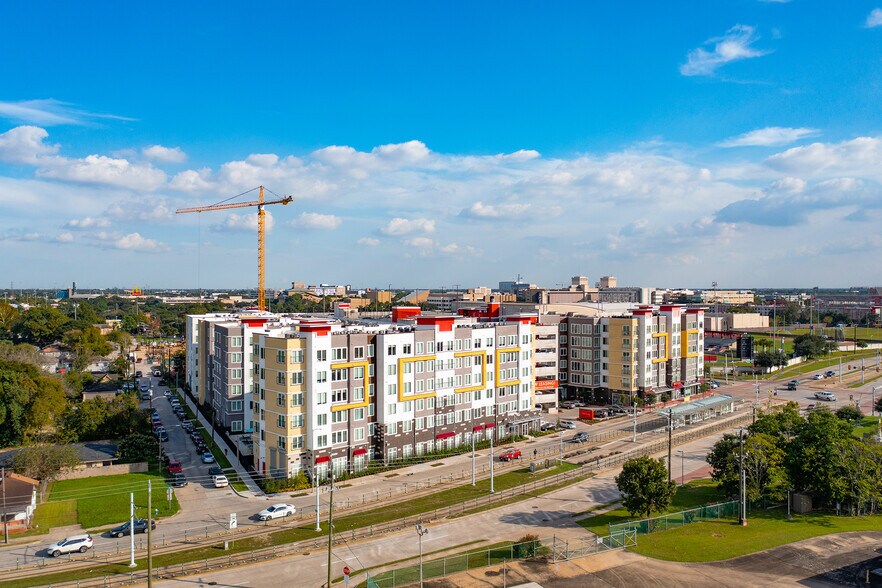 More Photos Of 3509 Elgin St, Houston Apartments For Lease