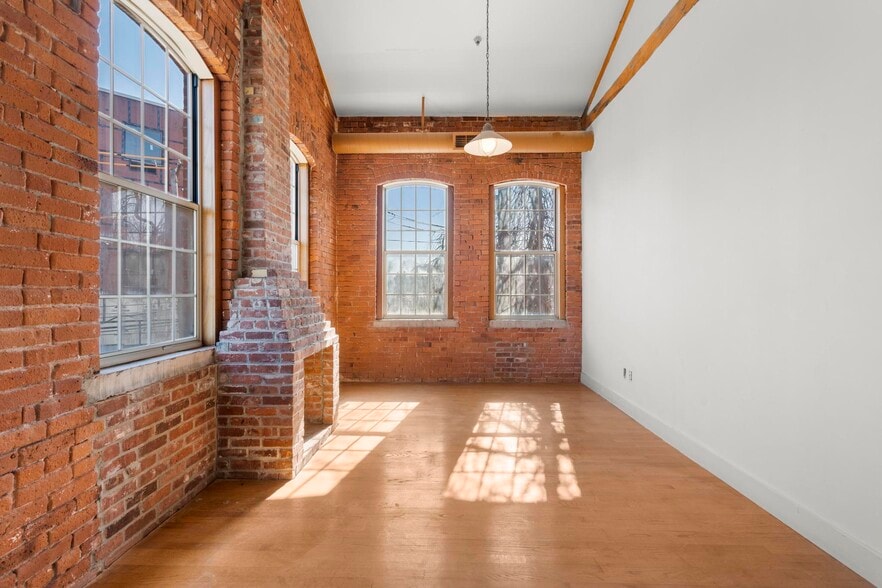 More Photos Of 495 Blake St, New Haven Office For Lease