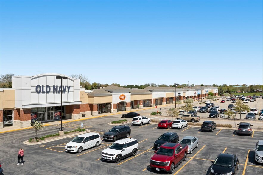 Primary Photo Of 1460-1596 S Randall Rd, Geneva Unknown For Lease