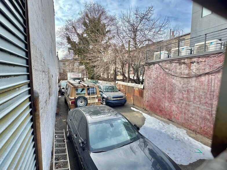 More Photos Of 4818 Lot 10 Monroe St, Brooklyn Land For Sale