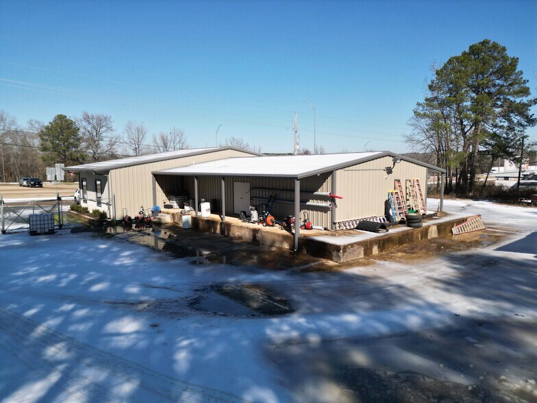 More Photos Of 1817 W Main St, Atlanta Industrial For Sale