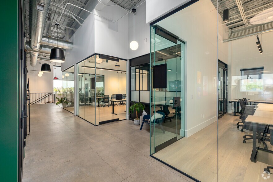 More Photos Of 2650 W Belleview Ave, Littleton Coworking Space