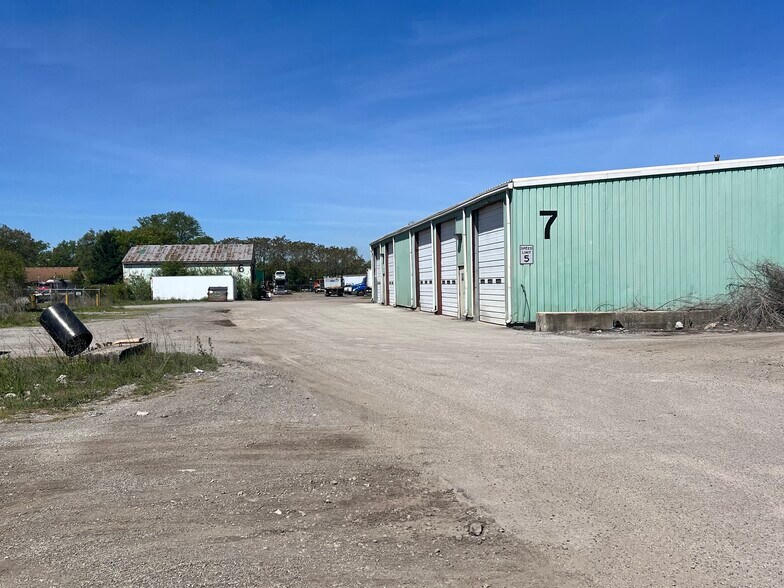 More Photos Of 7020 Cline Ave, Hammond Warehouse For Lease
