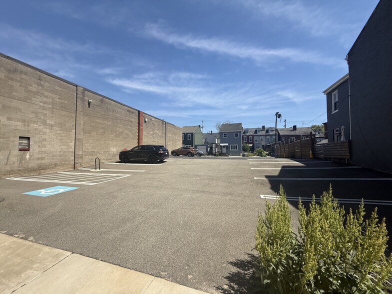 More Photos Of 4920 Harrison St, Pittsburgh Warehouse For Lease